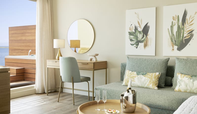 MarBella_Junior Suite Grand Terrace Whirlpool SV(2)